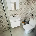 Spiti Tigri Brand New Λιαπάδες